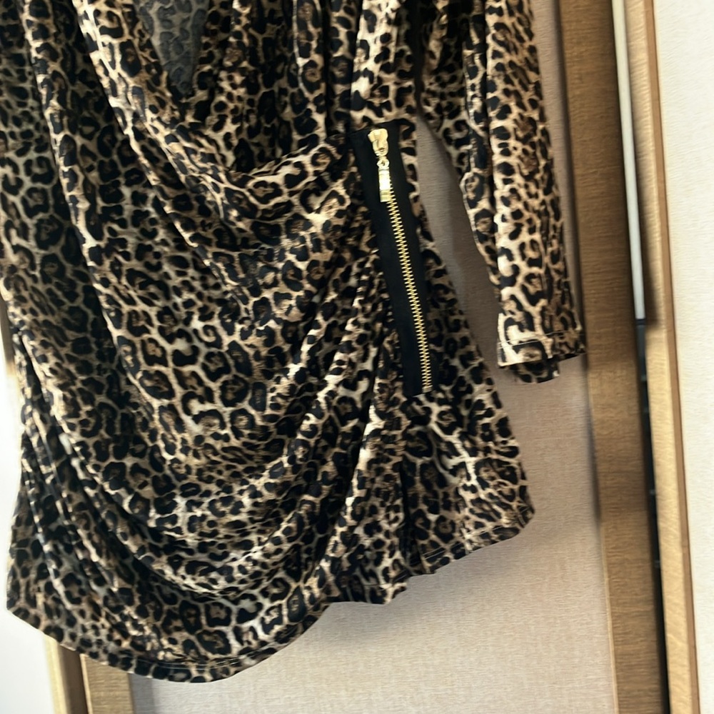 FINAL MARKDOWN Ellen Tracy Leopard Pattern Blouse large - Picture 3 of 11